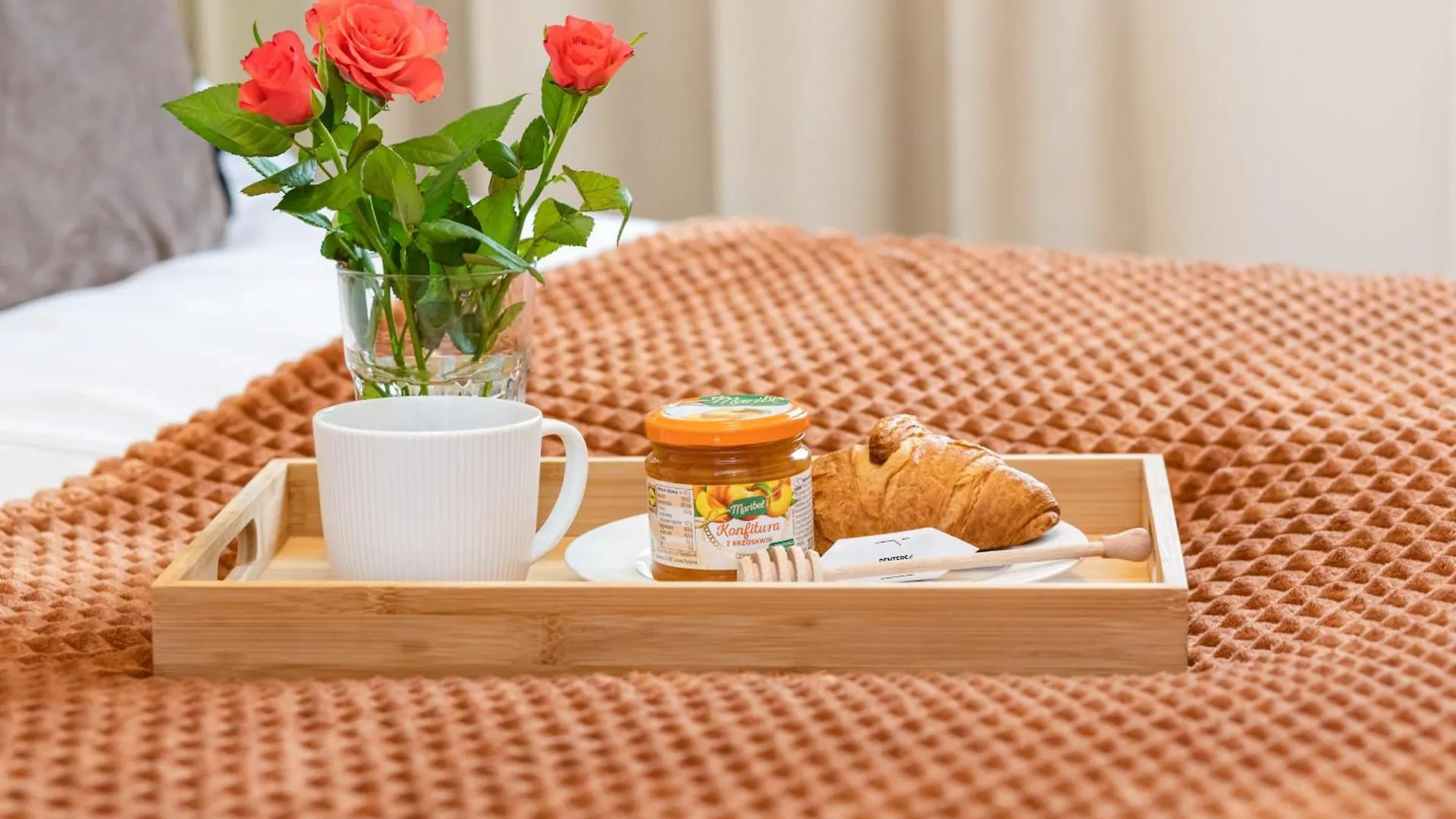 Beautiful Apartment With Balcony And Parking By Noclegi Renters Kołobrzeg