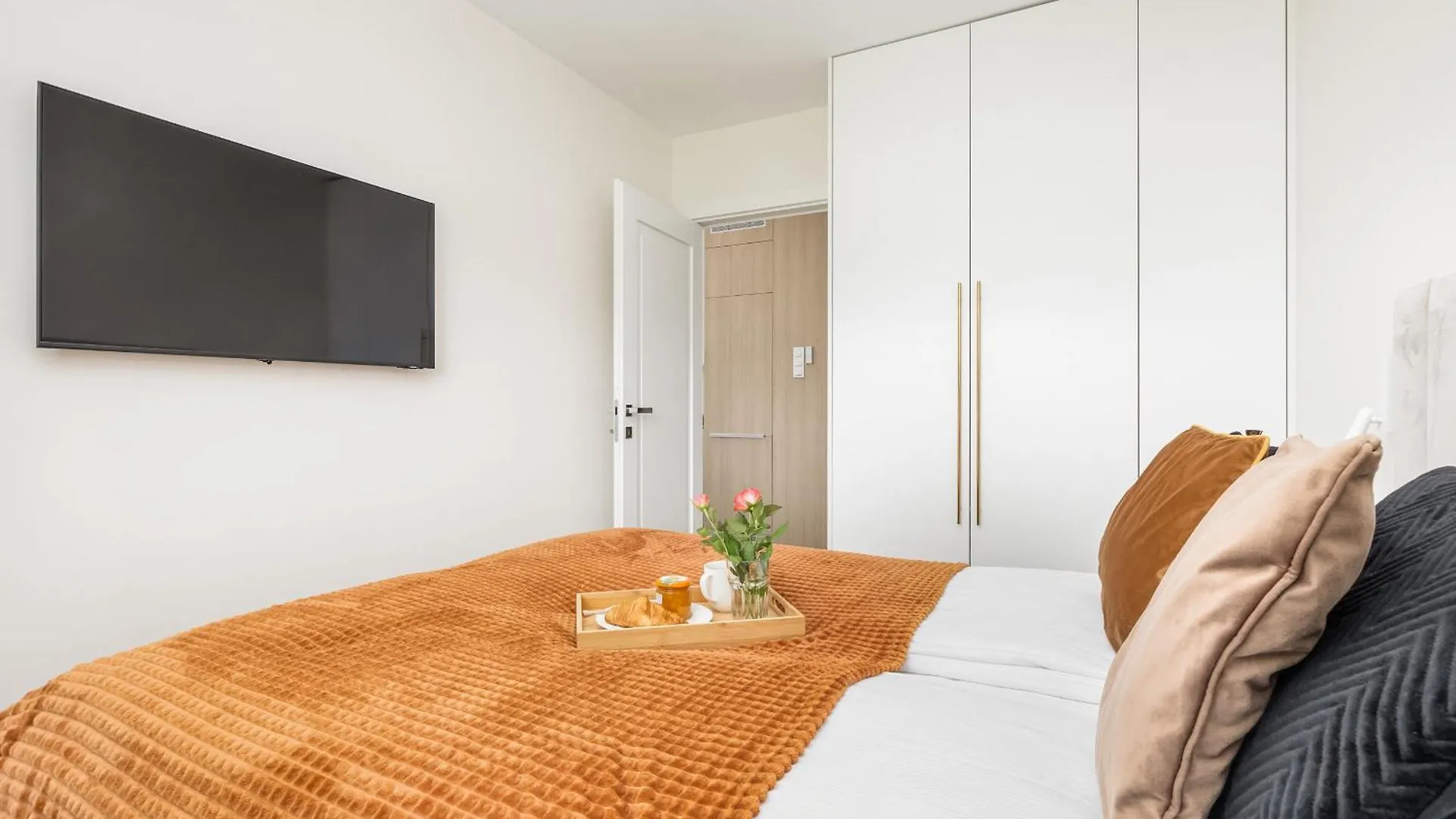 Beautiful Apartment With Balcony And Parking By Noclegi Renters Kolobrzeg 0*,